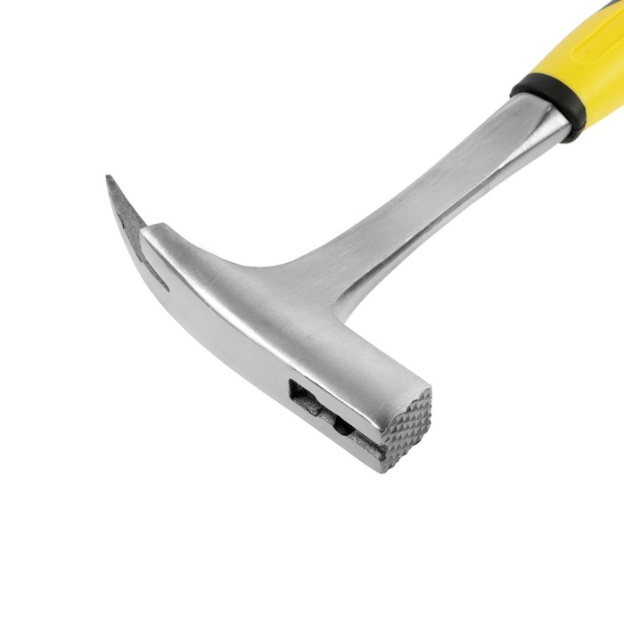 Молоток кровельщика ТУНДРА, цельнокованый, боек с магнитом, 2К рукоятка, 600 г Молоток кровельщика ТУНДРА, цельнокованый, боек с магнитом, 2К рукоятка, 600 г