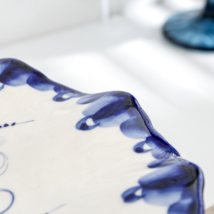 Тортница Тортница "Кружево", гжель, фарфор, d=26 см