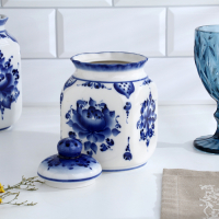 Банка для сып.продуктов "КАСКАД", 16,5см, V-0,95л, авт.Шибаев С.,гжель Банка для сып.продуктов "КАСКАД", 16,5см, V-0,95л, авт.Шибаев С.,гжель