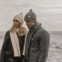 Шапка Stout, молочно-белая