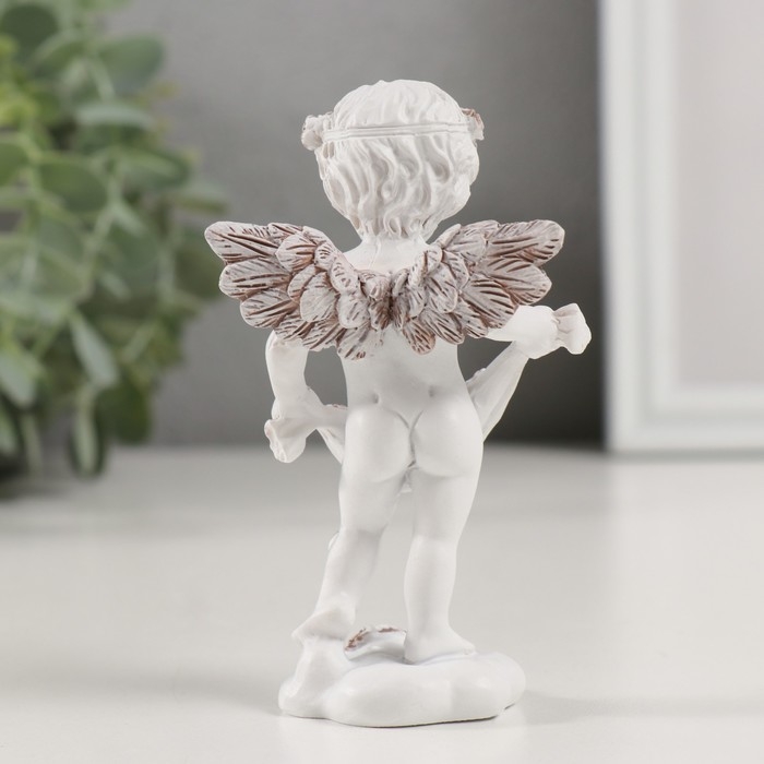 Сувенир полистоун Сувенир полистоун "Ангелочек с лепестками роз" кофейный венок 6,5х4х10,5 см