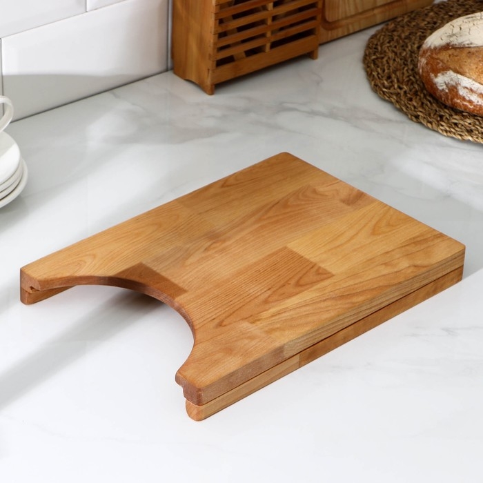 Доска разделочная с отделением под тарелку, 31×22×3,8 см, берёза Доска разделочная с отделением под тарелку, 31×22×3,8 см, берёза