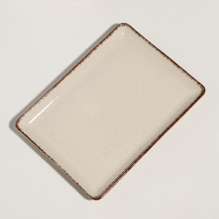 Блюдо фарфоровое Pearl, 23×17см, бежевое Блюдо фарфоровое Pearl, 23×17см, бежевое