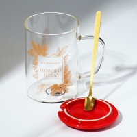 Кружка с ложкой и крышкой стеклянная Дорого внимание &laquo;Волшебного нового года&raquo;, 470 мл