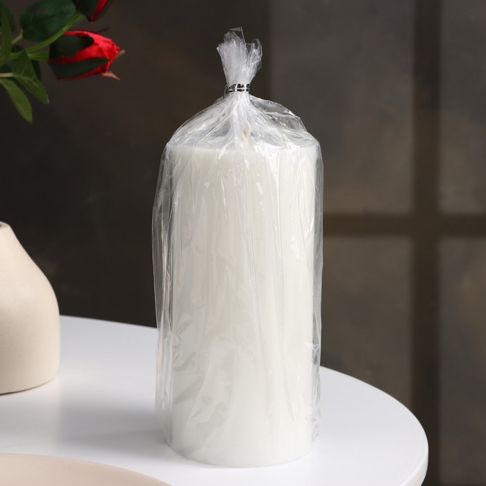 Свеча-цилиндр гладкая, 7х15см, белая, 24 ч Свеча-цилиндр гладкая, 7х15см, белая, 24 ч