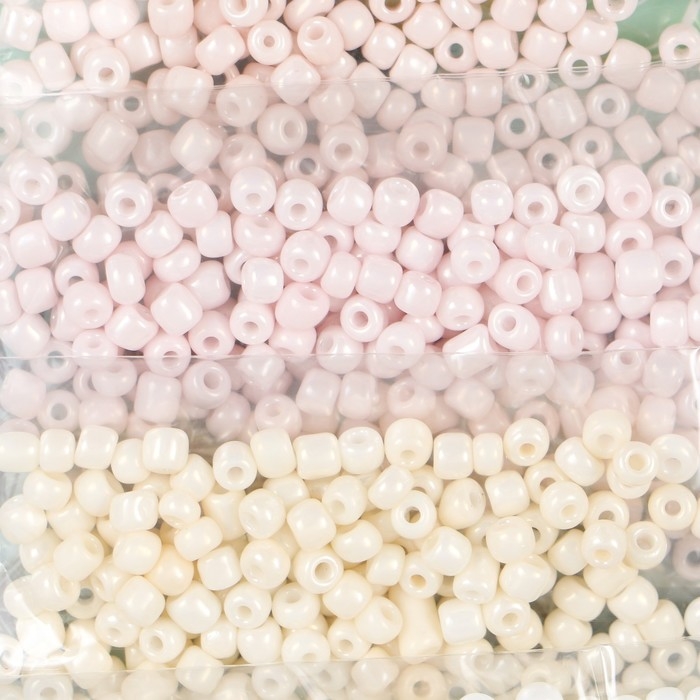 Бисер круглый 6/0 Бисер круглый 6/0 "Облако" жемчужные 6 цветов х 20 гр 20х8 см