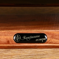 Корабль сувенирный большой &laquo;Дания&raquo;, борта белые, паруса белые с полосами, 65х65х10 см