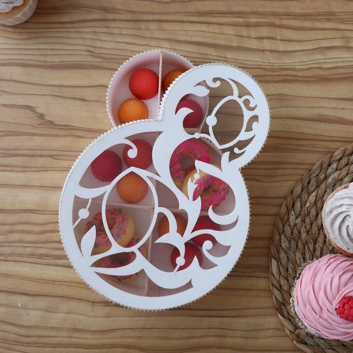 Коробка подарочная, кондитерская упаковка «8 марта» белая, 22 х 16 х 5 см Коробка подарочная, кондитерская упаковка «8 марта» белая, 22 х 16 х 5 см