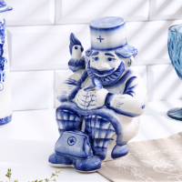 Штоф &laquo;Айболит&raquo;, 1 л, 21 см, гжель