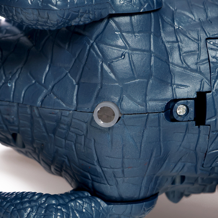 Дракон радиоуправляемый, дышит паром, световые и звуковые эффекты, работает от батареек Дракон радиоуправляемый, дышит паром, световые и звуковые эффекты, работает от батареек