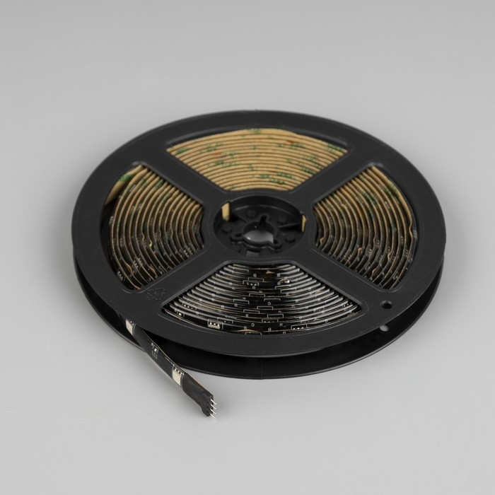 Комплект светодиодной ленты Luazon Lighting 5 м, IP65, SMD5050, 30 LED/м, USB, пульт ДУ, приложение, RGB Комплект светодиодной ленты Luazon Lighting 5 м, IP65, SMD5050, 30 LED/м, USB, пульт ДУ, приложение, RGB