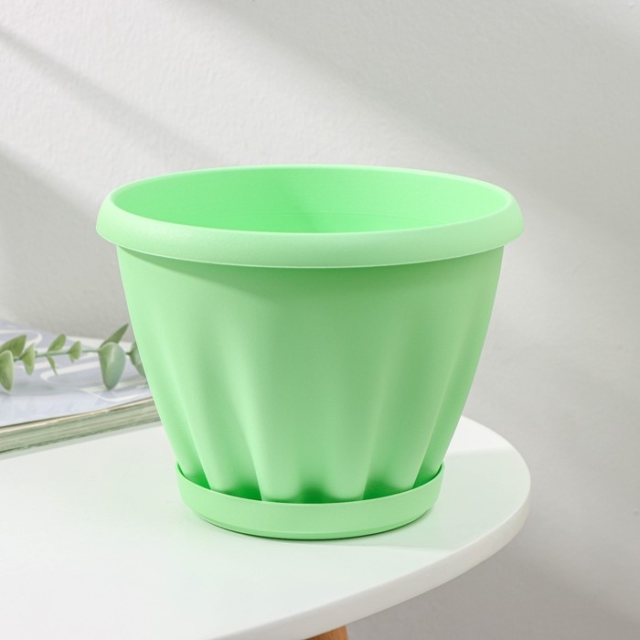 Горшок для цветов с поддоном &laquo;Знатный&raquo;, 2 л, d=18 см, цвет зелёный