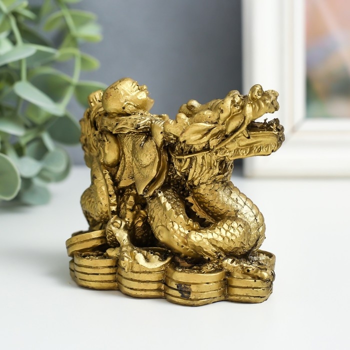 Нэцке полистоун под бронзу Нэцке полистоун под бронзу "Хотей верхом на драконе" 6х9,5х7 см