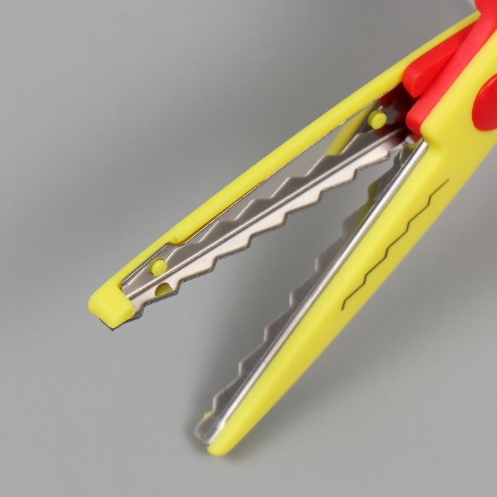 Ножницы рельефные 15,5 см, МИКС Ножницы рельефные 15,5 см, МИКС