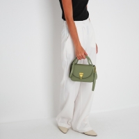 Сумка-мессенджер на клапане, цвет зелёный Сумка-мессенджер на клапане, цвет зелёный