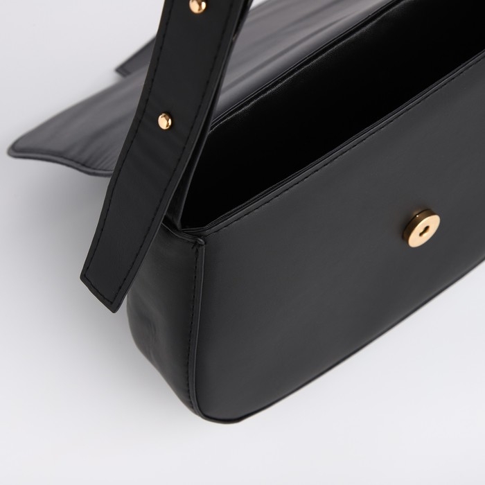 Сумка женская на плечо, цвет черный 25*16*6 см