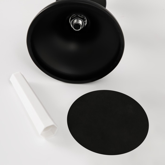 Подсвечник металл на 1 свечу d=2 см Подсвечник металл на 1 свечу d=2 см "Ирада" с золотом 9х9х19,5 см