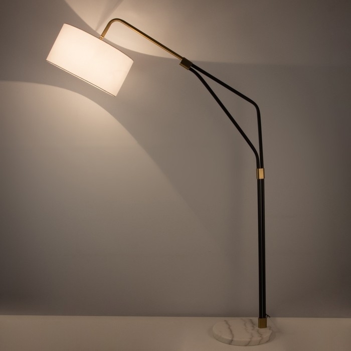 Торшер 19067/1 E27 40Вт черно-золотой 110х35х195 см