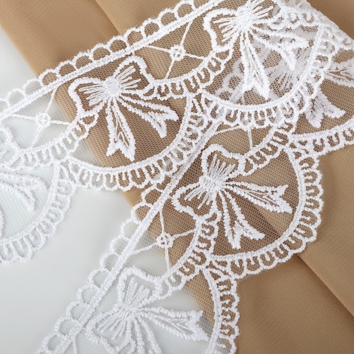 Кружево на сетке, 55 мм &times; 11 &plusmn; 1 м, цвет белый