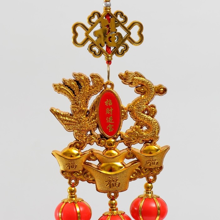 Подвеска пластик, текстиль Подвеска пластик, текстиль "Дракон и феникс на слитках золота" 13х66 см