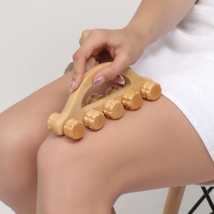 Массажёр &laquo;Гусеница&raquo;, 18 &times; 5,5 &times; 8 см, 10 колёс, деревянный