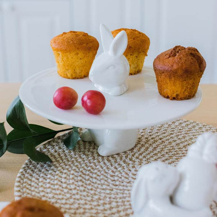 Блюдо керамическое для пирожных «Кролл», 26×27,5 см Блюдо керамическое для пирожных «Кролл», 26×27,5 см