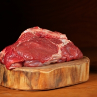 Доска разделочная из спила Wild Kitchen, d=160-200 мм, толщина 30 мм, цельный массив кедра