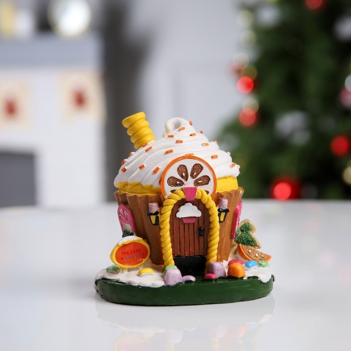 Светодиодная фигура &laquo;Сладкий домик&raquo; 13 &times; 12 &times; 9 см, полистоун, батарейки LR44х2 (в комплекте), свечение тёплое белое