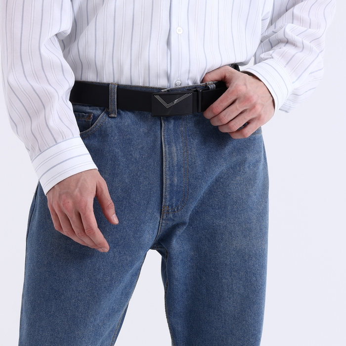 Ремень мужской «Великан», ширина 4 см, автомат, пряжка металл, цвет чёрный Ремень мужской «Великан», ширина 4 см, автомат, пряжка металл, цвет чёрный