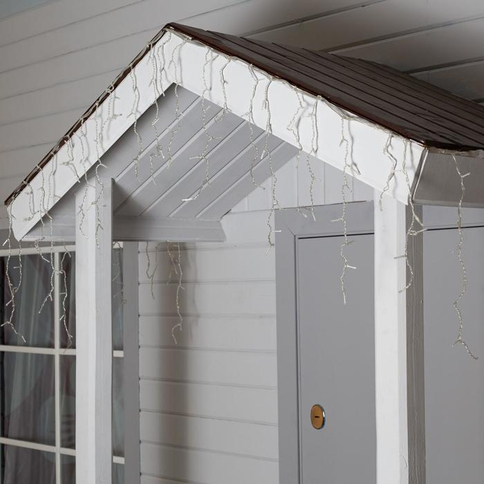 Гирлянда &laquo;Бахрома&raquo; 3 &times; 0.6 м, IP44, УМС, прозрачная нить, 160 LED, свечение красное, мерцание белым, 220 В