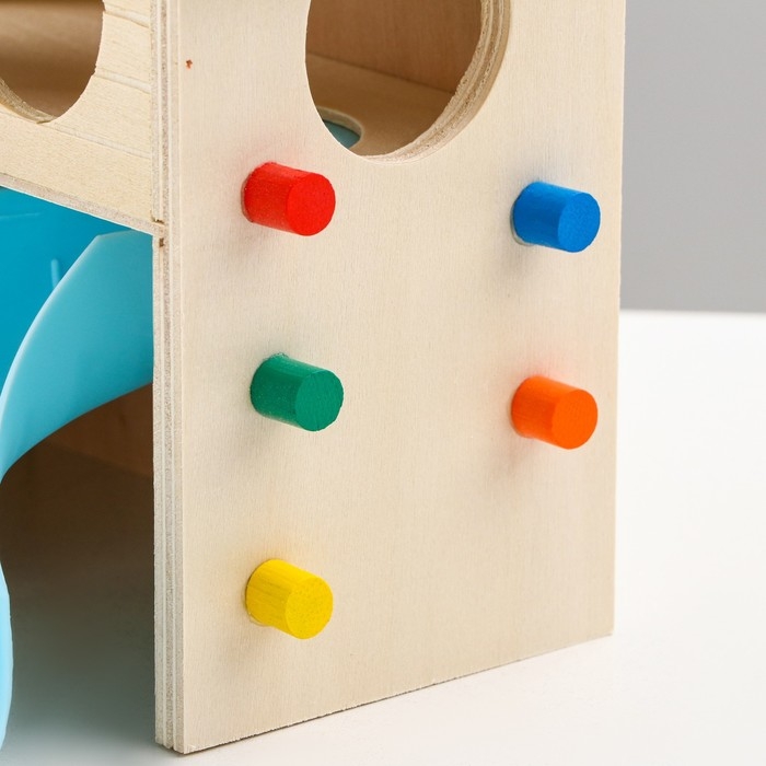 Дом для грызунов с горкой, дерево 17,2 х 15,8 х 16,2 см Дом для грызунов с горкой, дерево 17,2 х 15,8 х 16,2 см