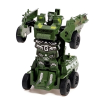 Робот «Бронетранспортер», инерционный, трансформируется при столкновении Робот «Бронетранспортер», инерционный, трансформируется при столкновении