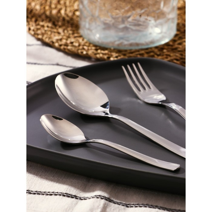 Набор столовый «Торжество», 18 предметов, толщина 2 мм, картонная коробка, цвет серебряный Набор столовый «Торжество», 18 предметов, толщина 2 мм, картонная коробка, цвет серебряный