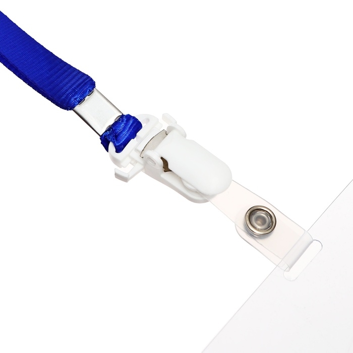 Бейдж-карман горизонтальный пластиковый, внешний 100x68мм, внутренний 85x54мм, лента 80x1,2см, синий. Бейдж-карман горизонтальный пластиковый, внешний 100x68мм, внутренний 85x54мм, лента 80x1,2см, синий.