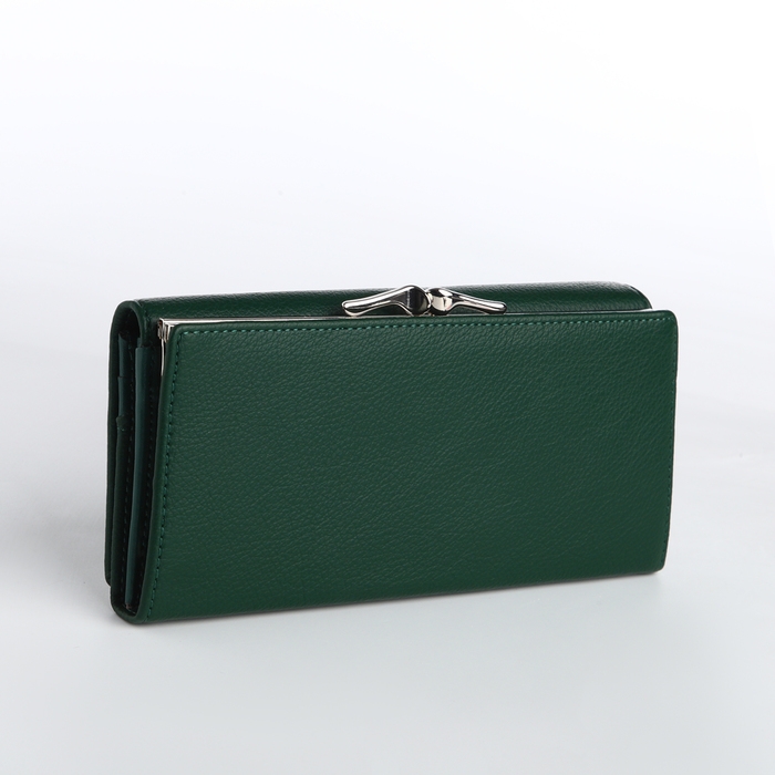 Кошелёк женский на магните, цвет тёмно-зелёный Кошелёк женский на магните, цвет тёмно-зелёный