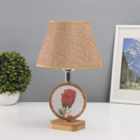 Лампа настольная с фоторамкой 9,8х9,8см (акрил на магнитах) 20х20х35см Лампа настольная с фоторамкой 9,8х9,8см (акрил на магнитах) 20х20х35см