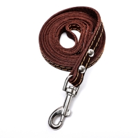 Поводок кожаный однослойный, простроченный, 1.37 м х 1 см, коричневый Поводок кожаный однослойный, простроченный, 1.37 м х 1 см, коричневый