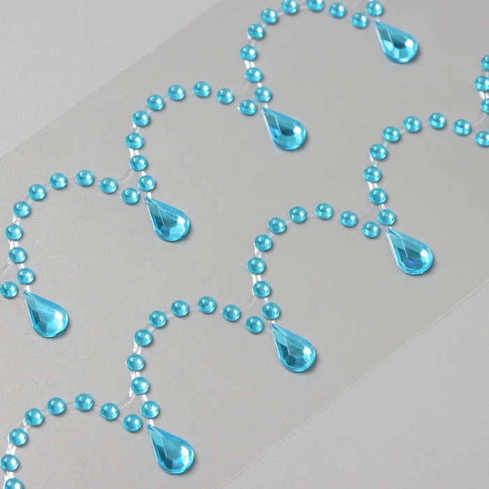 Наклейка пластик стразы "Подвесы" синяя 35х8 см