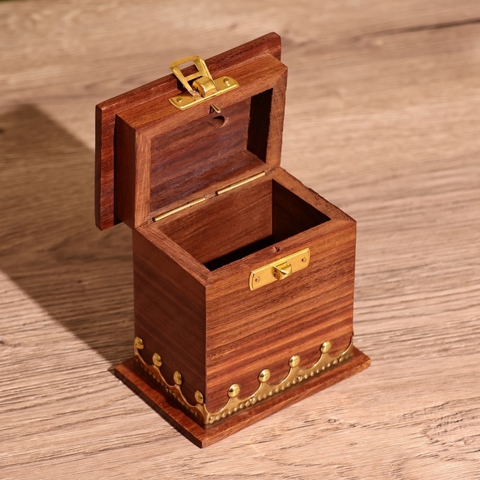 Копилка Копилка "Сейф" 9х6х10 см, манговое дерево