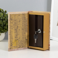 Сейф-книга дерево "Париж. Эйфелева башня. Бабочки" кожзам 21х13х5 см