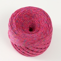 Трикотажная пряжа "Риббон" с люрексом 85м/170&plusmn;5 гр ( Фуксия, люрекс: Радуга)