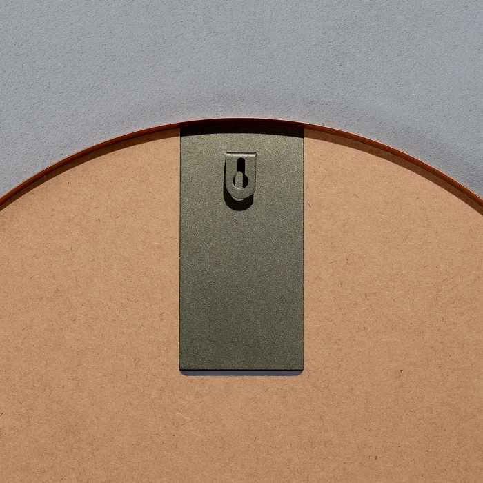 Зеркало настенное в круглом корпусе из металла,  D=50, медный