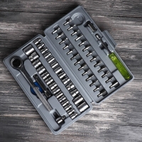 Набор инструментов в кейсе «Инструментище», автомобильный, 60 предметов Набор инструментов в кейсе «Инструментище», автомобильный, 60 предметов