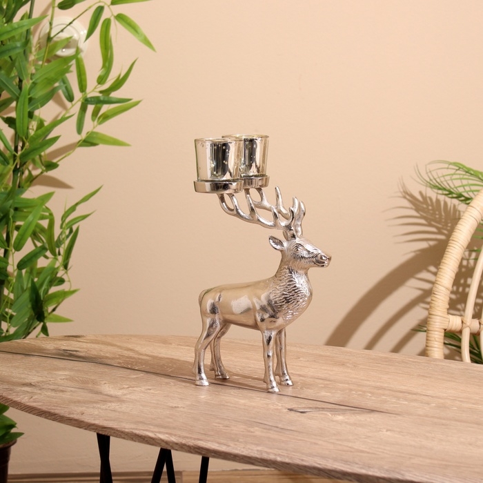 Подсвечник на 2 свечи Подсвечник на 2 свечи "Олень" алюминий 15х18х31 см