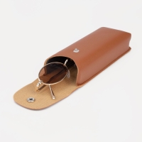 Футляр для очков на кнопке, длина 16 см, цвет коричневый Футляр для очков на кнопке, длина 16 см, цвет коричневый