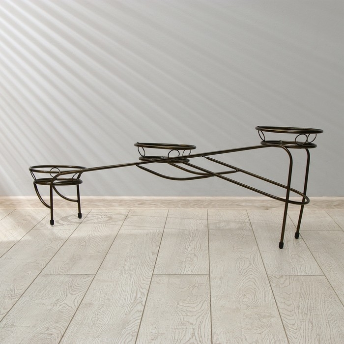 Подставка для цветов, напольная, на 3 горшка, d = 17 см, бронзовая, «Спуск» Подставка для цветов, напольная, на 3 горшка, d = 17 см, бронзовая, «Спуск»