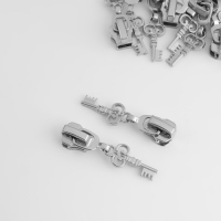 Бегунок автоматический для металлической молнии, №5, декоративный «Ключ», 10 шт, цвет никель Бегунок автоматический для металлической молнии, №5, декоративный «Ключ», 10 шт, цвет никель