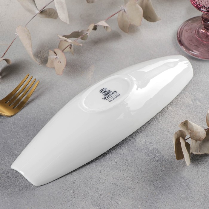 Блюдо фарфоровое Wilmax, 25,5&times;7,5 см, цвет белый