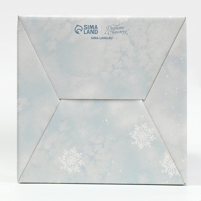 Коробка кондитерская с окном, сундук, &laquo;Зимняя акварель&raquo; 20 х 20 х 20 см, Новый год