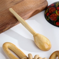 Ложка чайная, покрытая лаком, 14&times;3,5 см